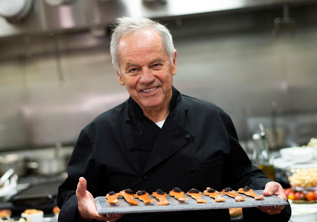 Wolfgang Puck Waiters Make 120 000 A Year But I Can t Find Them 