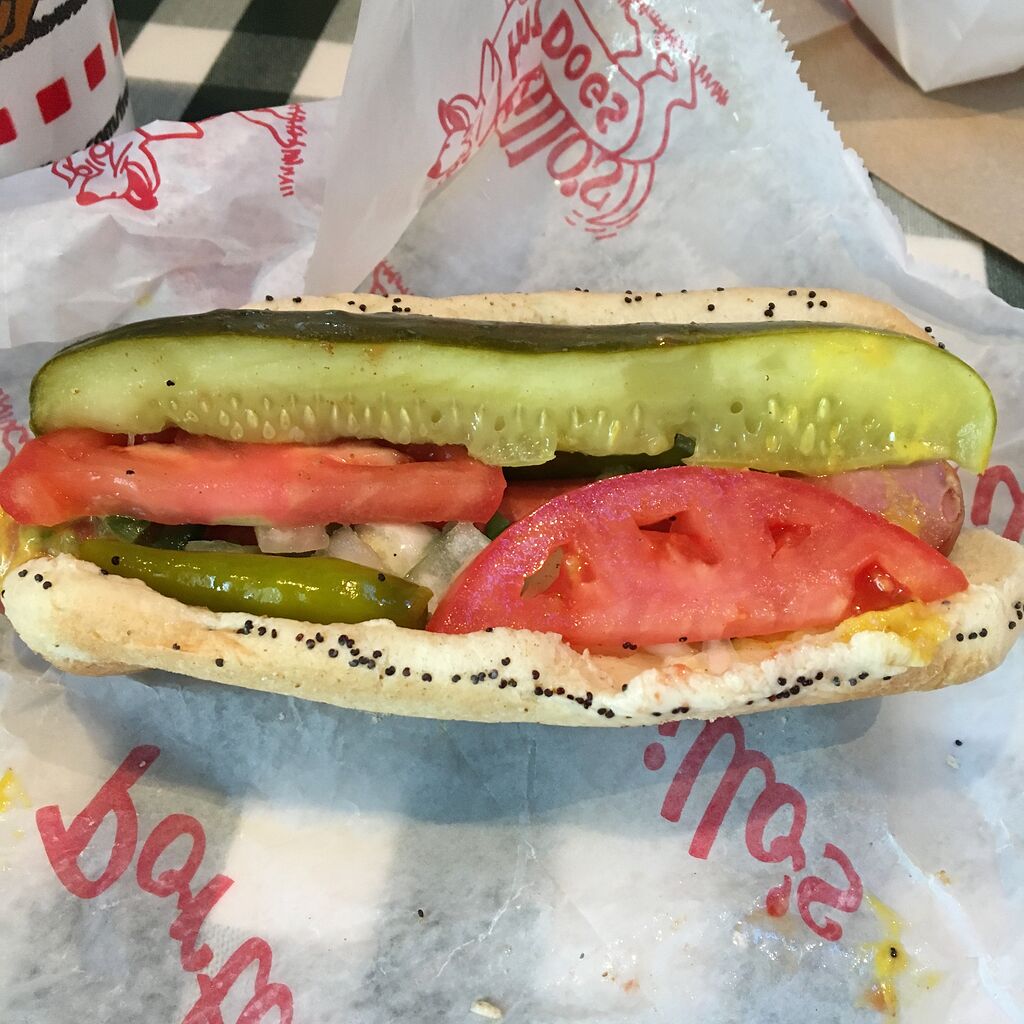 [Chicago, IL] Sausages, Sandwiches, and a Pizza Midwest, Mtn West