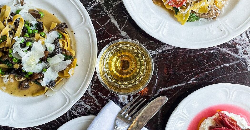 Italian restaurants, cafés and bakeries in [Montreal] [St. Léonard