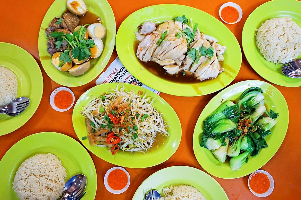 [Singapore] Tian Tian Hainanese Chicken Rice at Maxwell Food Centre ...