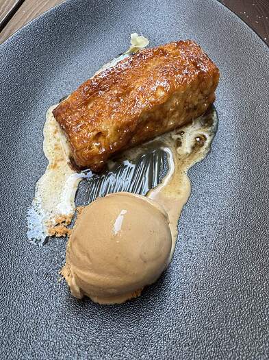 3D8B4F57-C94C-4A47-8CAD-98EAE41F4D10_1_102_o