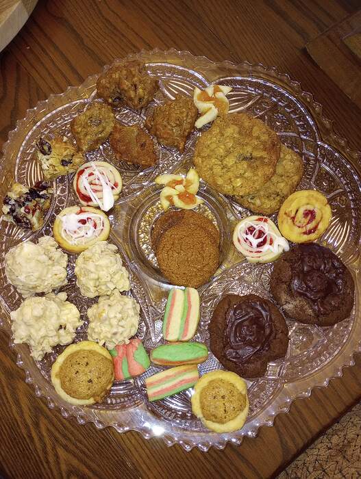Dec 25 Cookie Plate dessert