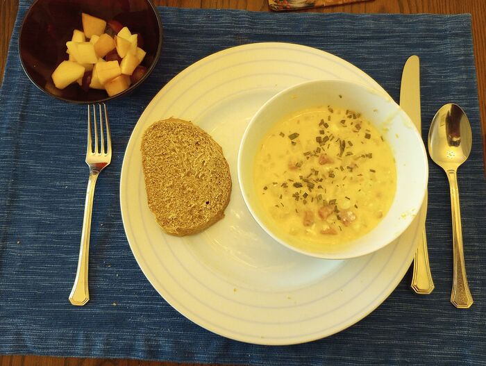 Sep 7 ham and potato slow cooker soup