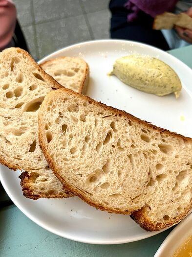 kelp_sourdough_seaweed_butter