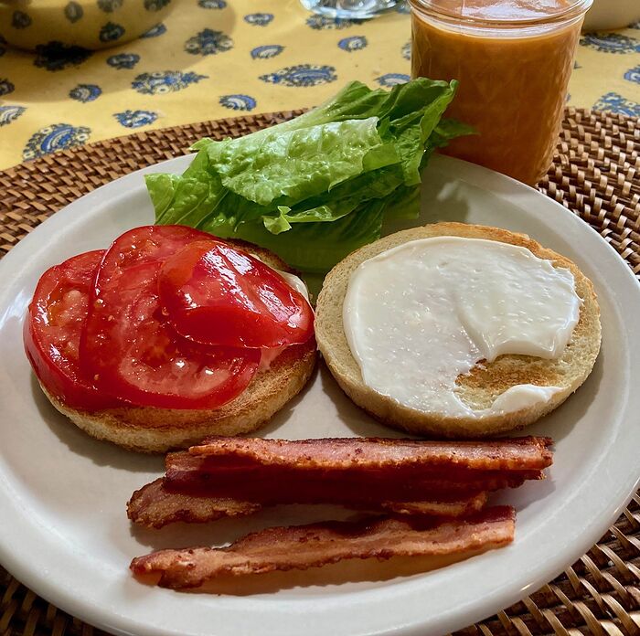 BLT