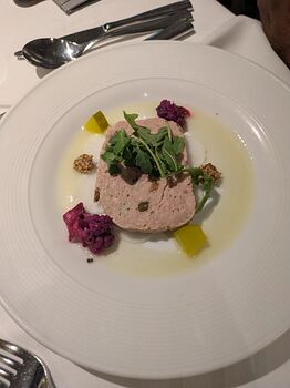 PXL_20250914_035121447