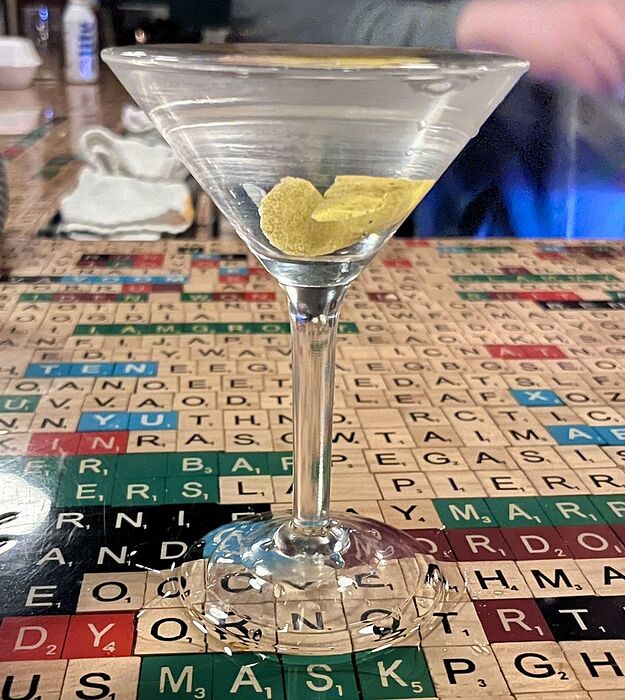 12263423-E932-4E9D-AC23-79065E0EAF35_1_105_c