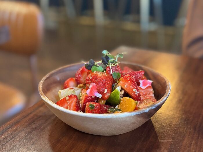 rynn-strawberry-salad-1