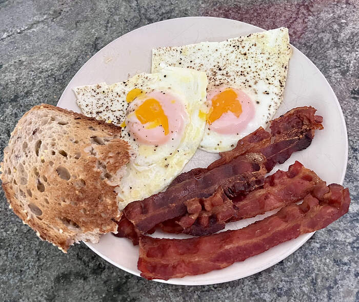 CC55A8A6-43B8-495C-BB8D-C906E14D83EA_1_201_a