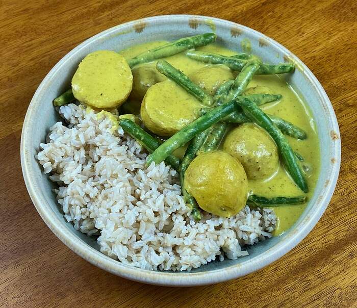 Thai_yellow_curry_green_beans_pots_sodha_dinner