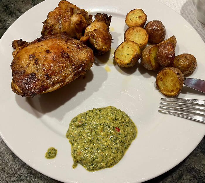 6586B1E3-6434-4367-B41A-46A298424E4B_1_201_a