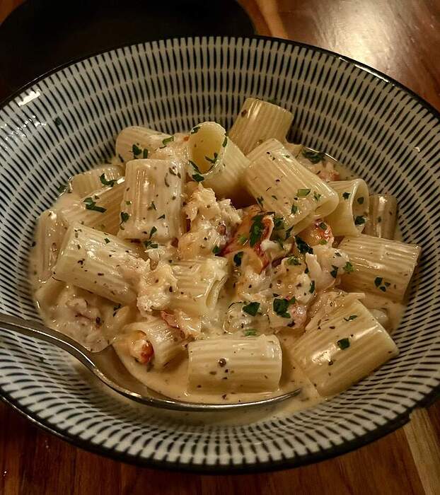 566E8179-5CE7-48C1-B953-4B451714F7A1_1_105_c