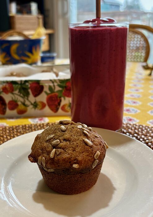 Smoothie and a WW Muffin