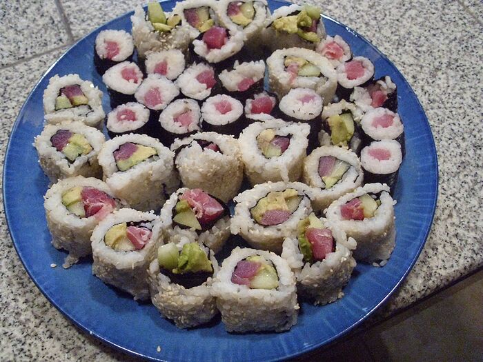 Assorted_Sushi