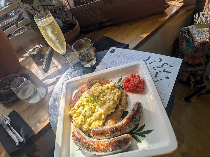 PXL_20251102_200152952