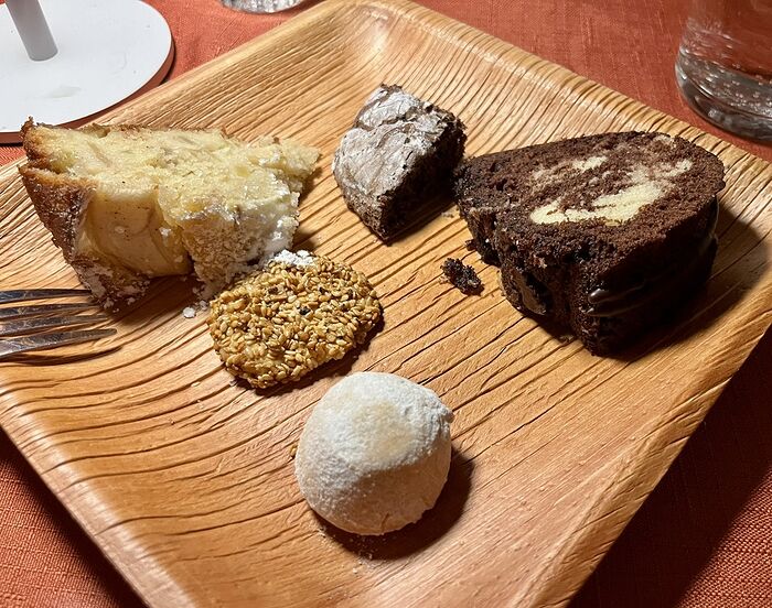 19898A57-C58C-40D5-99F0-B83399B723C0_1_105_c