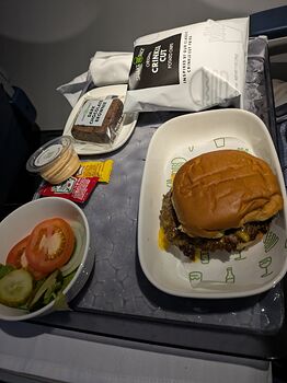 PXL_20251130_030636656