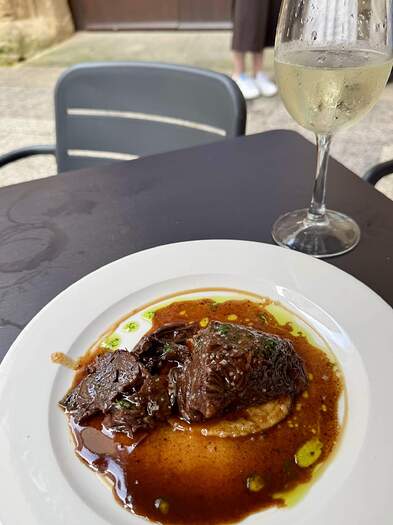 63CE8C43-9899-431E-937D-CA2B98CDA8B4_1_102_a