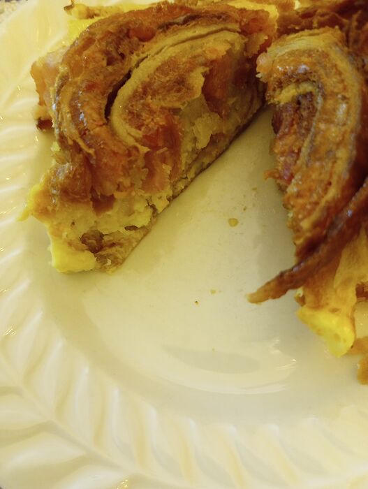 Aug 20 Croissant rollups w bacon egg cheese (2)