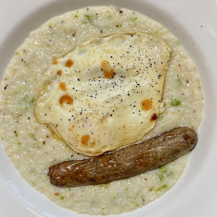 Cheesey Grits With Egg And Sausage