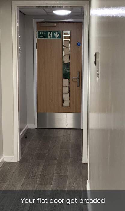 Screenshot_20251209-201705.Moto App Launcher