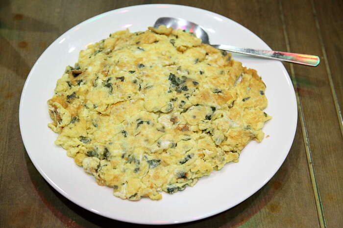 Scrambled eggs with chopped toon leaves, Golden Palace Gourmet, Flushing, Queens