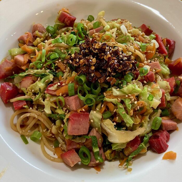 BBQ Pork and Cabbage Stir Fried Noodz