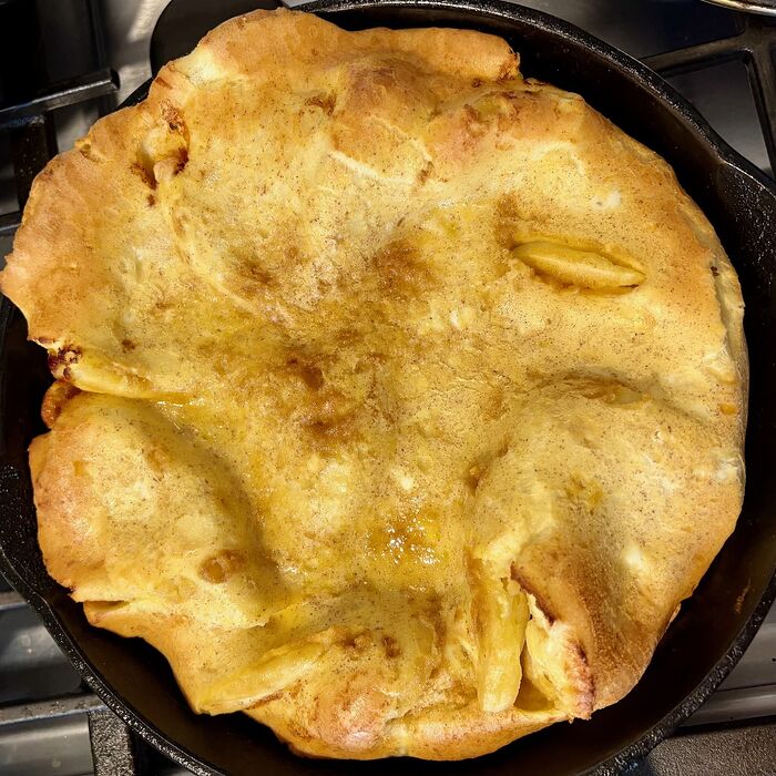 Apple Dutch Baby