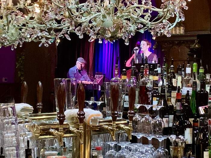 9E512D96-1FC8-4AEE-9D98-9EBBB77A3E99_1_105_c