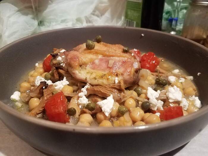 ChickenChanterellesPlateB20251210_195429