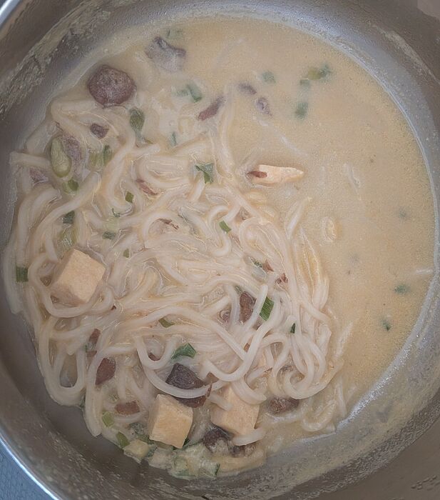 PXL_20251230_160644002~2