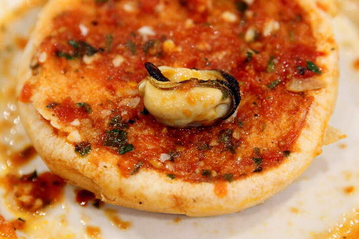 Mussel, red sauce, and a hitherto unwanted bun, Randazzo's Clam Bar, Sheepshead Bay, Brooklyn