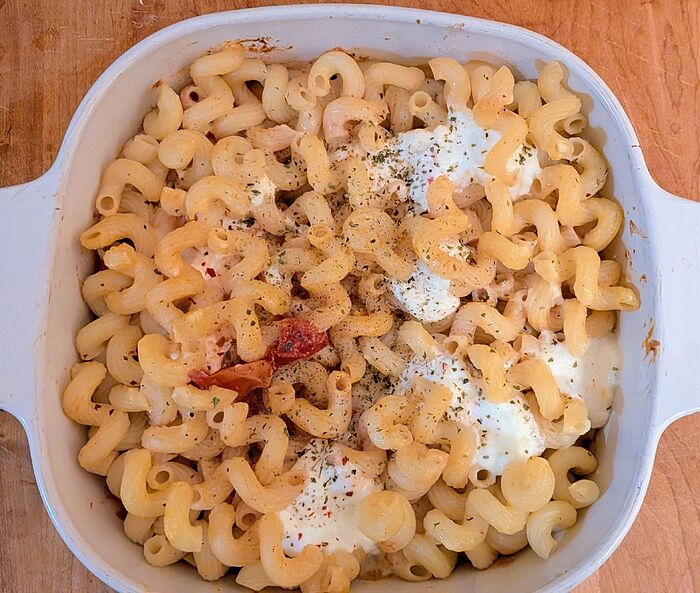 PXL_20251027_225059434.MP~2