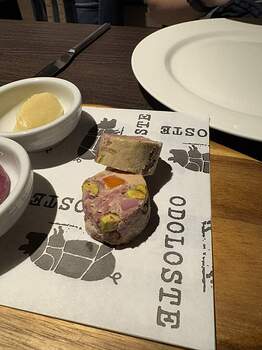 F73E3D80-C289-4BC0-ADDD-55C82CB364FB_1_105_c