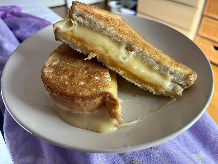 B61231FE-D519-4970-97F0-DE569E000659_1_201_a