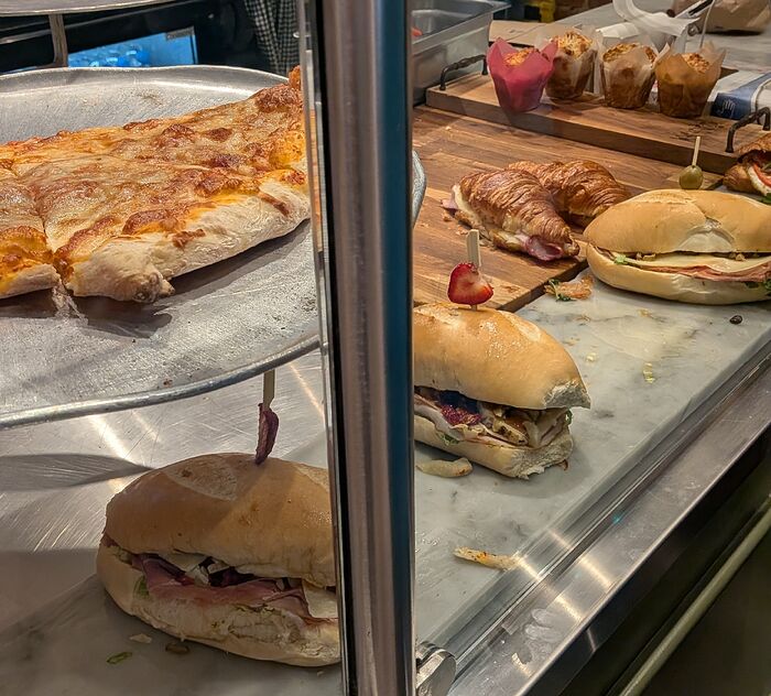 PXL_20260214_184326747~2