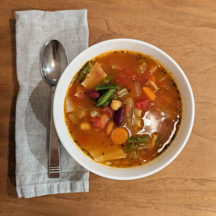 PXL_20251106_230258513.MP~2