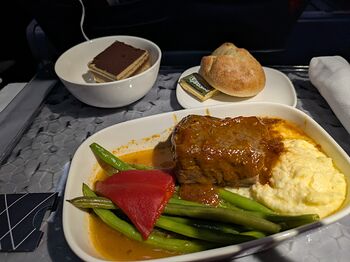 PXL_20251130_030653071