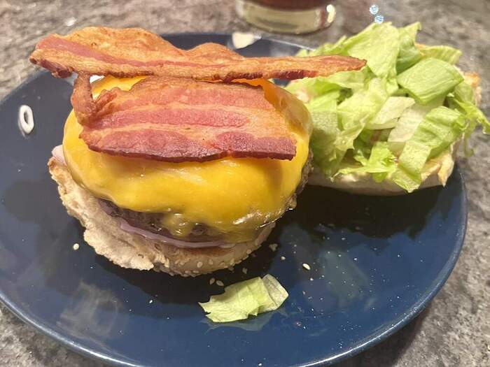 5430A71D-6F18-41AB-809D-65DB394535F5_1_105_c