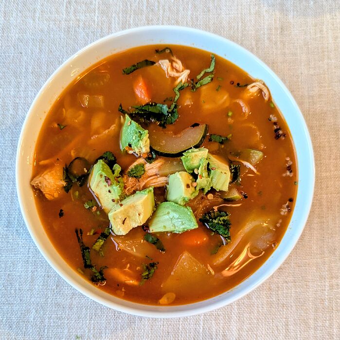 PXL_20251211_220637266.MP~2