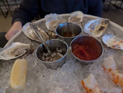 PXL_20251129_211102721