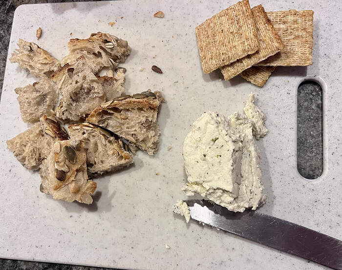 42DC99BC-BF3B-4F69-A01C-53B0FE89E6C2_1_201_a