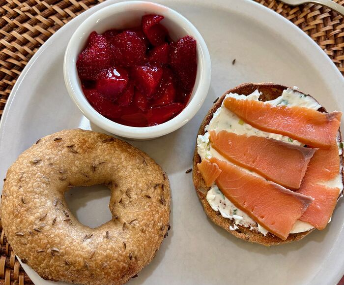 Caraway Rye Bagels