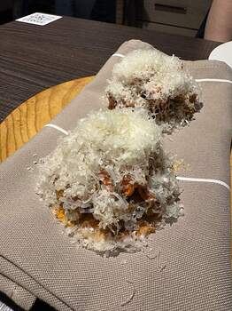 107A56AD-6734-4B7D-87D2-5D4FD22E5DAD_1_105_c