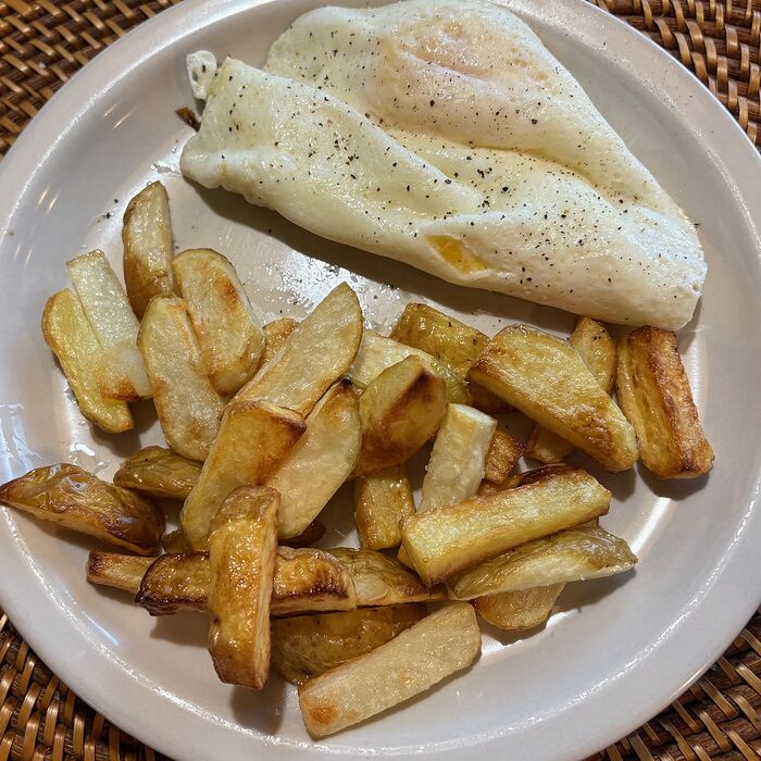 Egg and Chip
