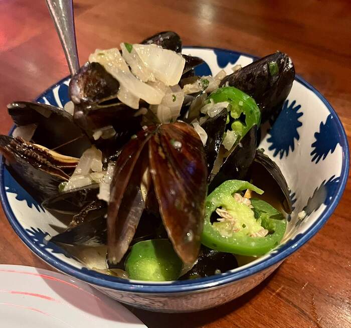 EF654B22-C2E0-45CB-9859-8579FB6F2159_1_102_a