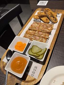 FBFEA22B-D839-4840-A0B7-C5D0271EB635_1_105_c