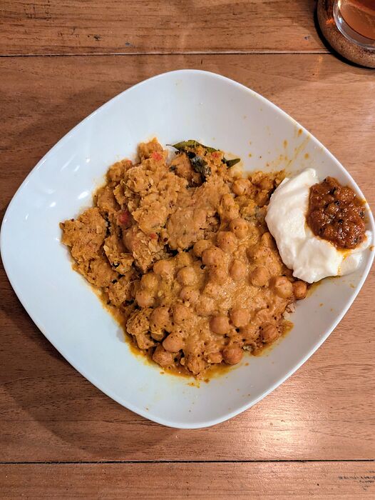 PXL_20260105_230259476.MP~2