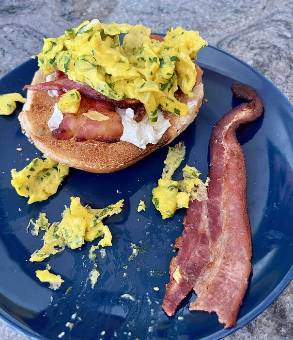 10BC264F-5DE5-44B7-AA41-D03D783EB570_1_201_a