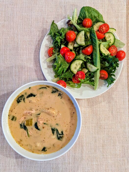 PXL_20251203_222959403.MP~2